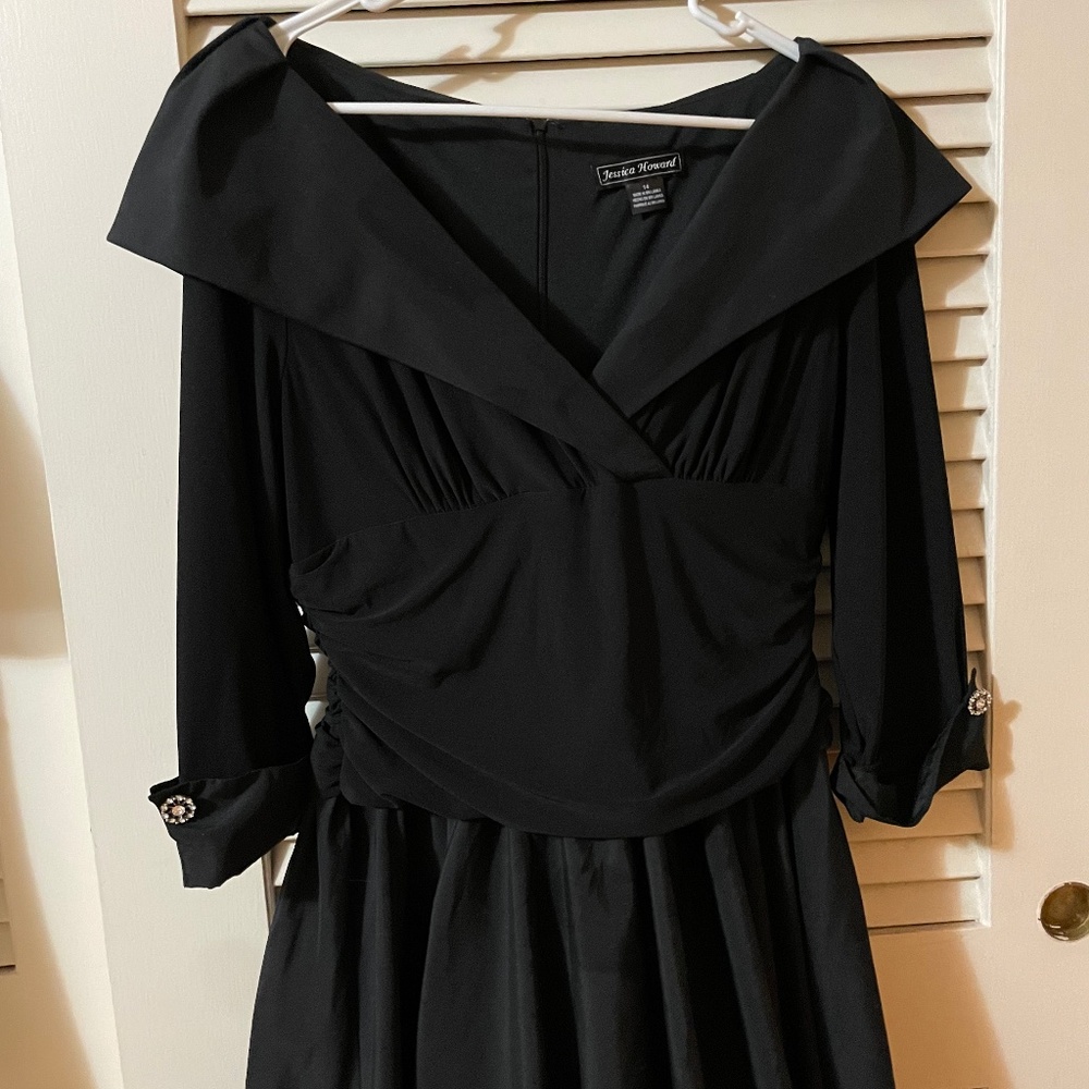 Jessica Howard Black 3/4-Sleeve Portrait-Collar Fit & Flare Dress